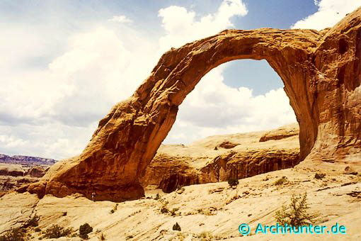 Corona Arch-Utah 