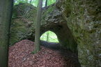 Gtzenberg Durchgangshhle-Germany