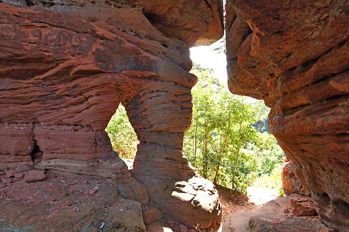 Felstor beim Blitzfelsen-Germany