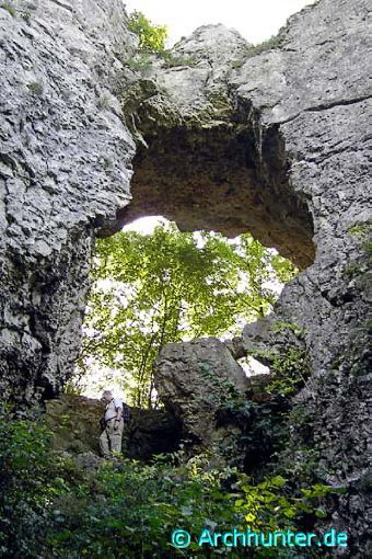 Felsentor Dollnstein-Deutschland