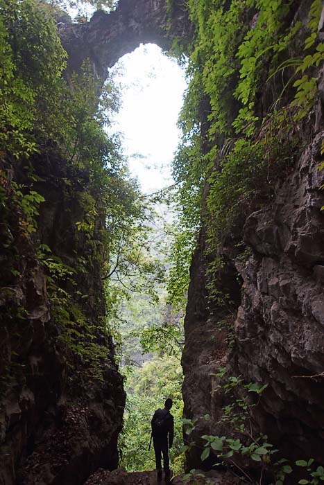 Gooshan Arch-China