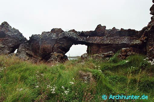 Kalfastroend Arch-Island
