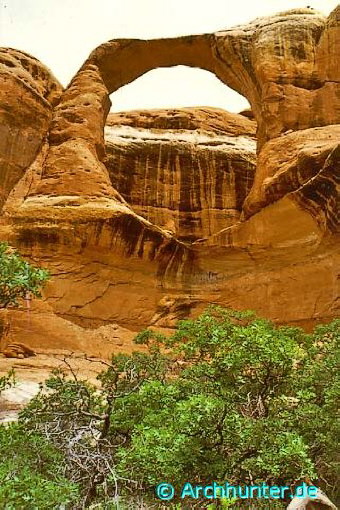 Ring Arch-Utah